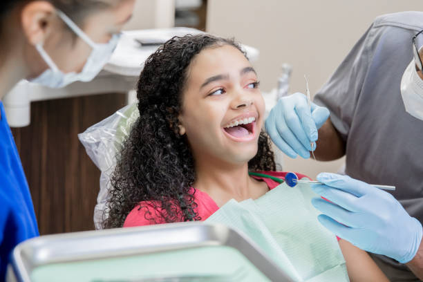 Best Emergency Tooth Extraction in Elleale, ND